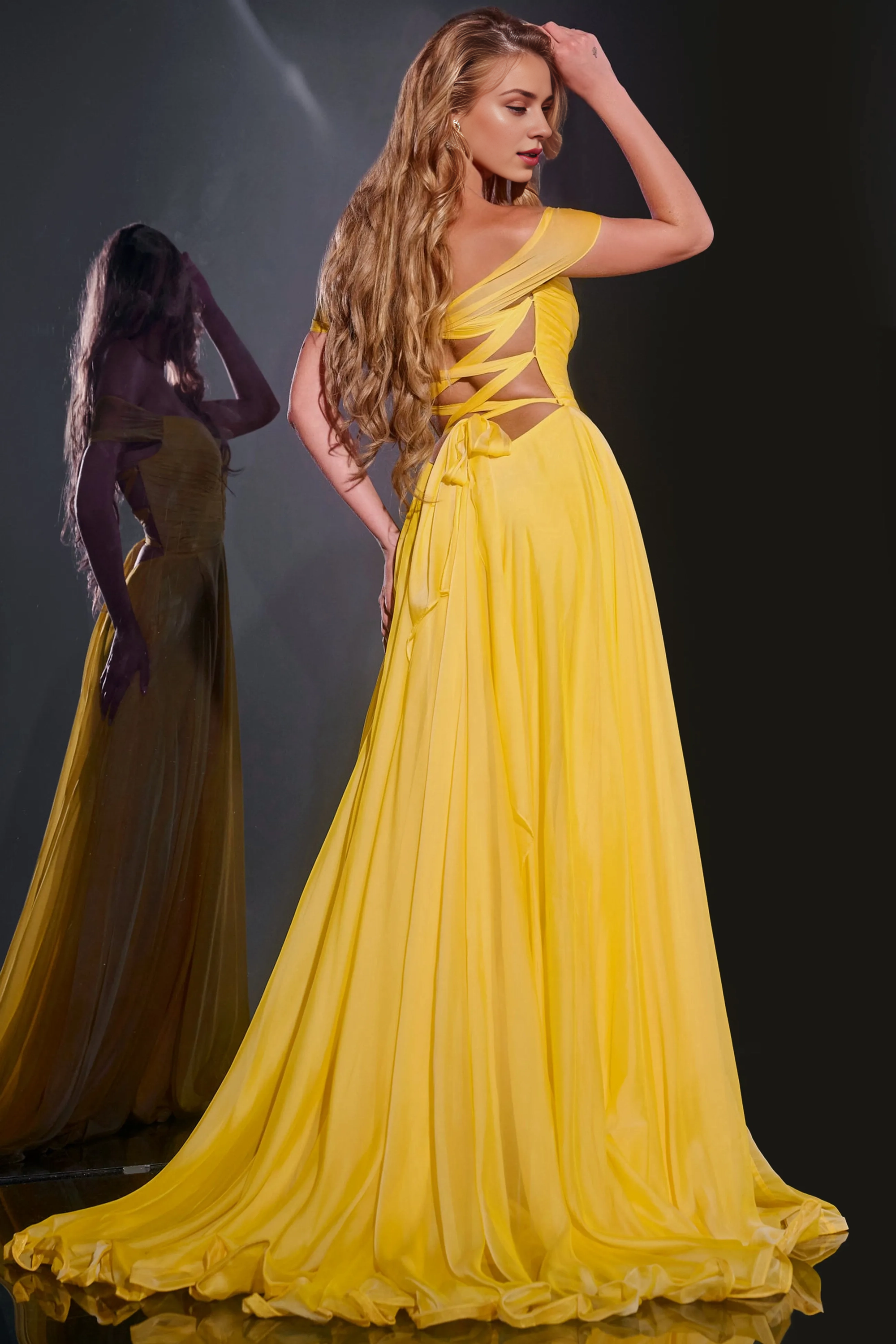 2025 Xuewuba Dress Chiffon Bridesmaid Dresses Off Shoulder High Slit Pleated A-line Long Ball Gowns for Women Formal Prom Dress Formal Wear Dresses
