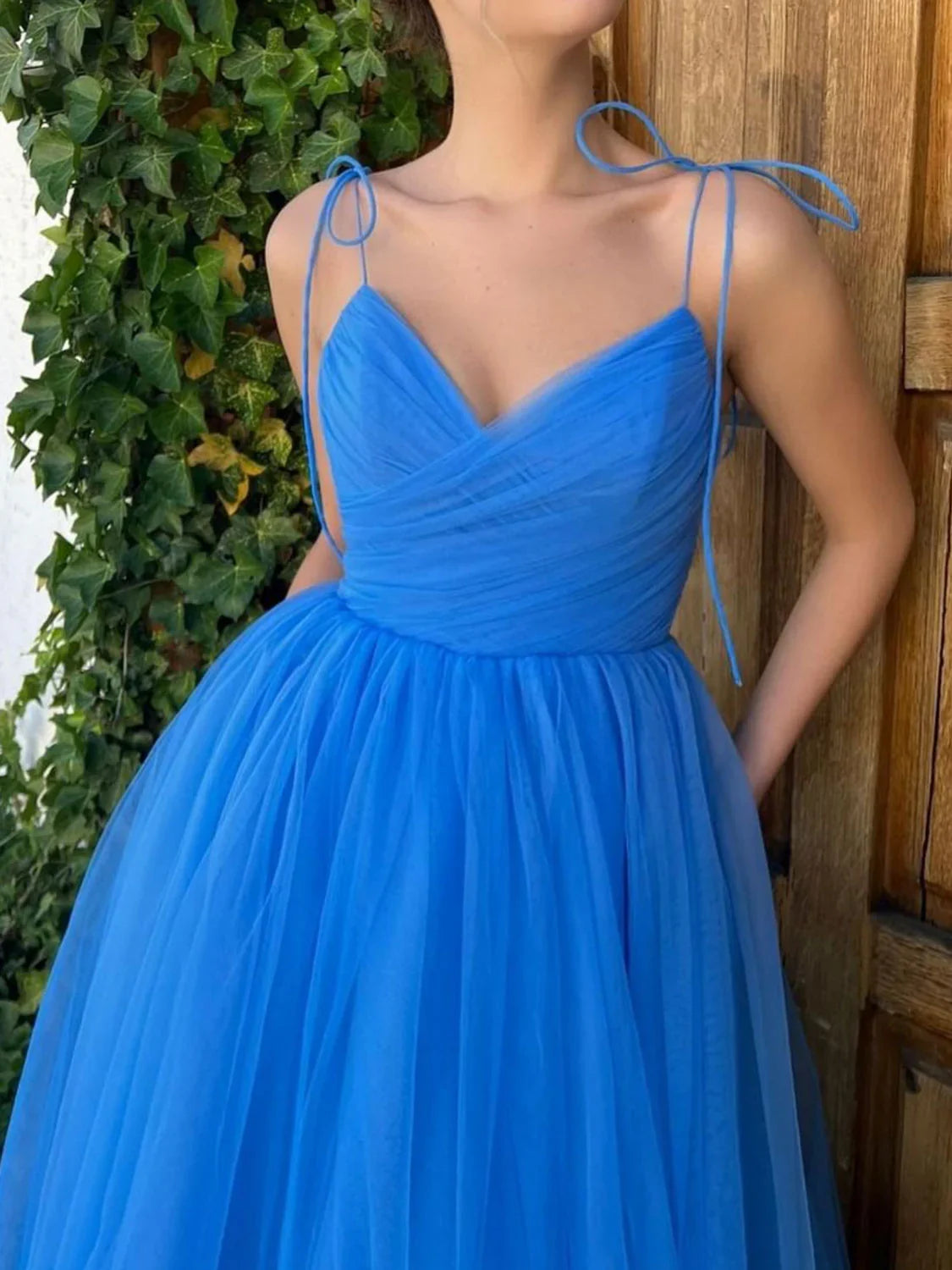 Blue v neck tulle short Homecoming Dresses
