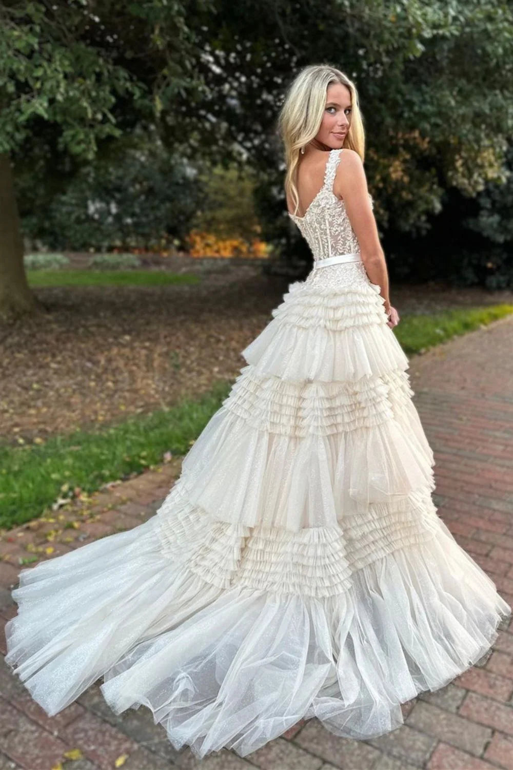 A-Line Off The Shoulder Applique Tulle Champagne Prom Dress With Split