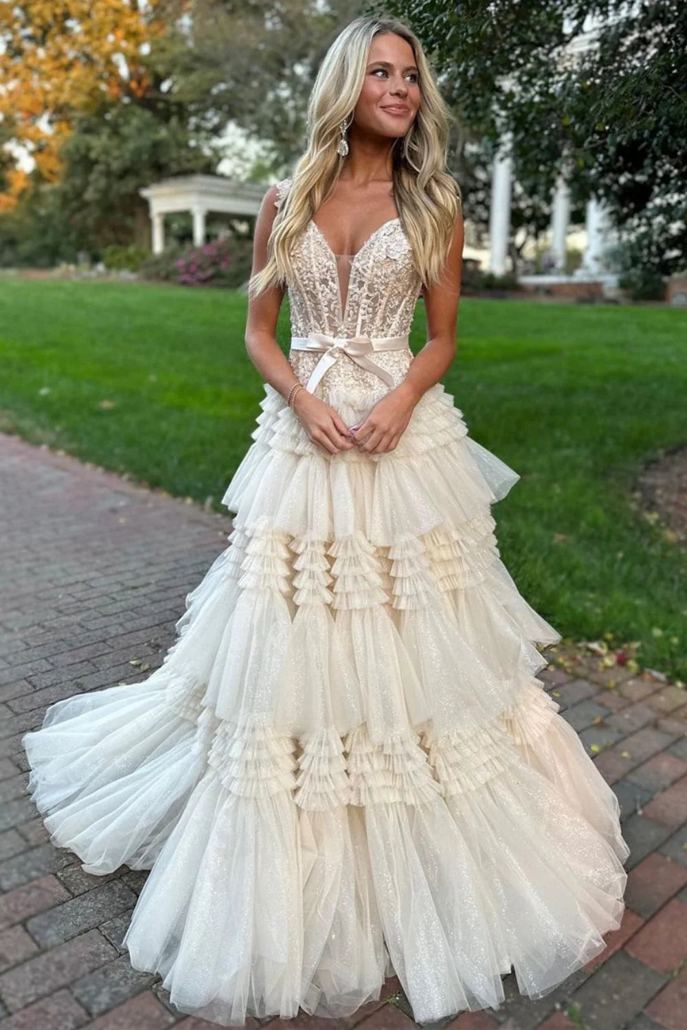 A-Line Off The Shoulder Applique Tulle Champagne Prom Dress With Split