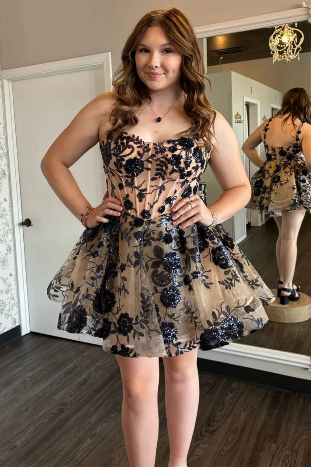 A-Line Spaghetti Straps Corset Champagne Short Homecoming Dress With Appliques