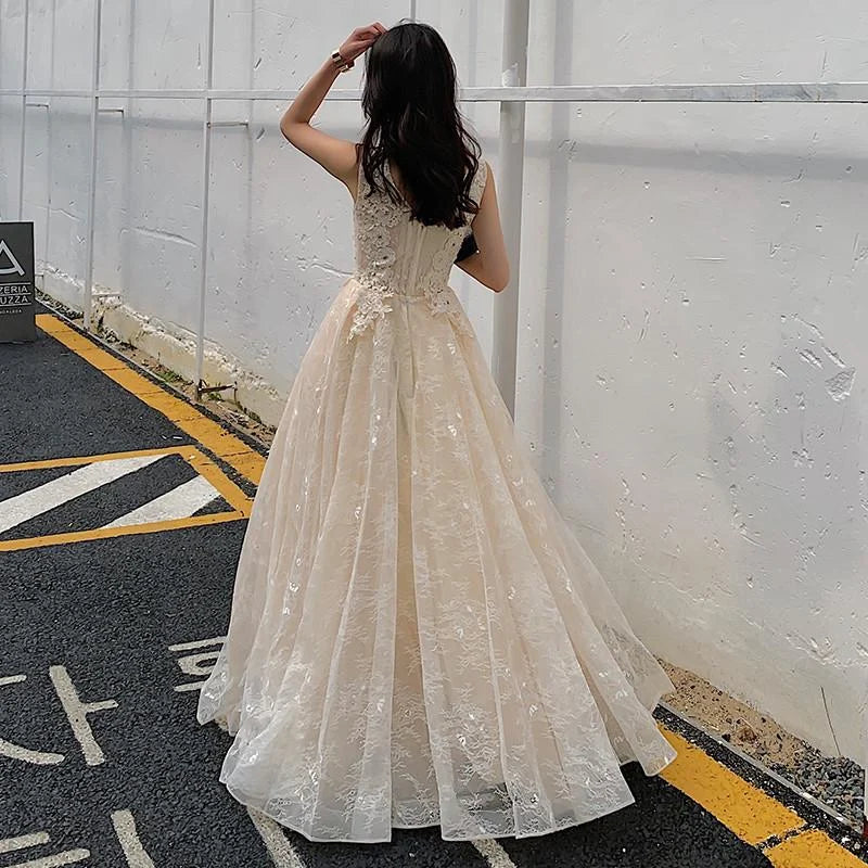 A-Line V-Neckline Applique Lace Tulle Champagne Long Evening Dress Prom Dress