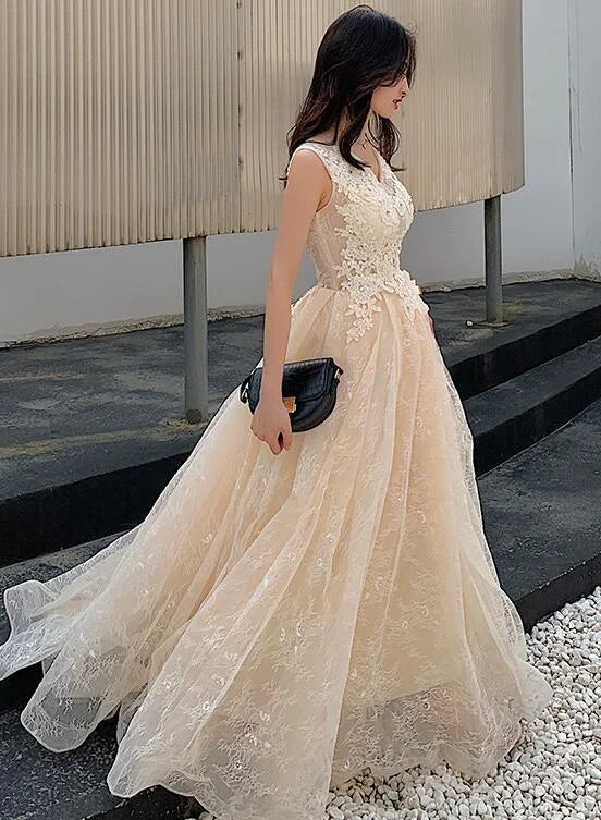 A-Line V-Neckline Applique Lace Tulle Champagne Long Evening Dress Prom Dress