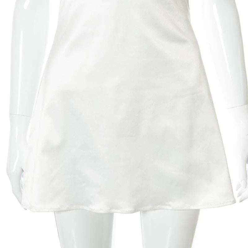 A-Line Sweetheart Lace Trim Backless satin White Mini Homecoming Dresses