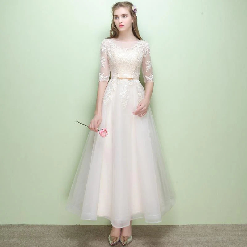 A-line Round Neckline Applique Lace Tulle Champagne Wedding Dress Prom Dress