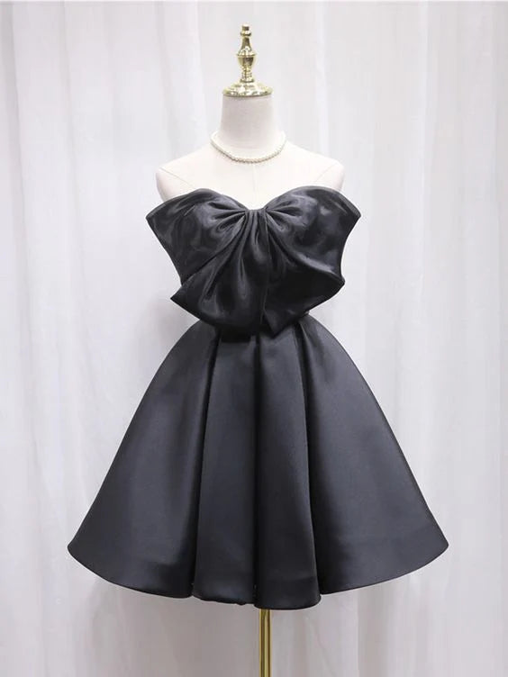 A-line Sweetheart Neck Bow Black Short Prom Dress Homecoming Dress