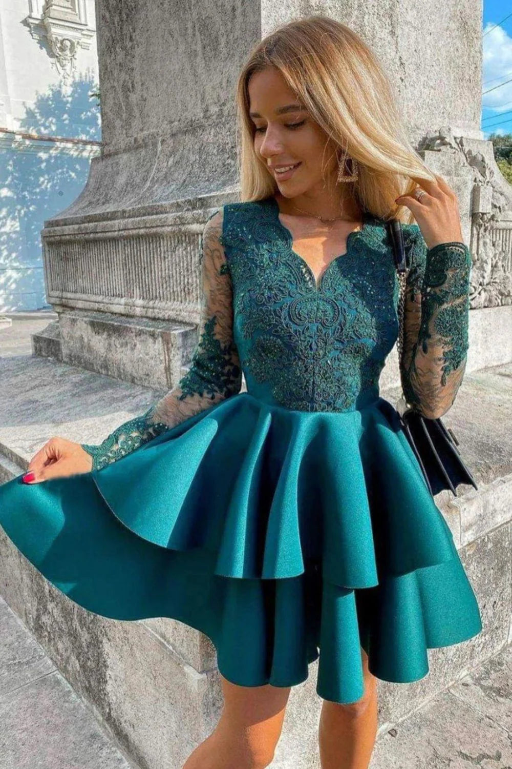 A-line V Neck Long Sleeves Peacock Homecoming Dress With Applique