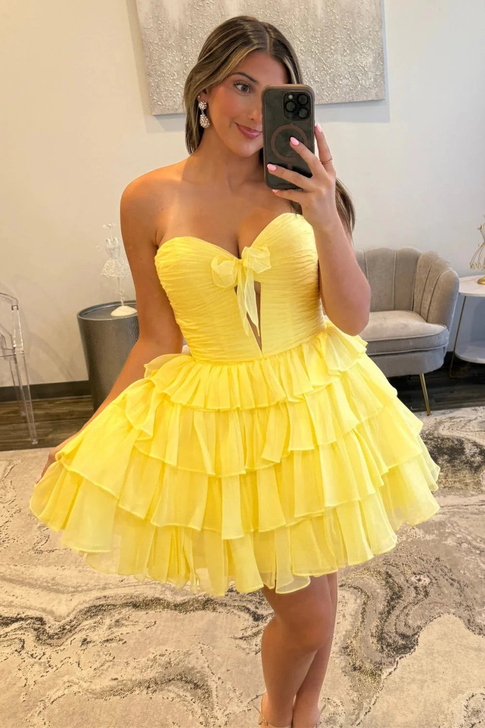 A Line Strapless Pleated Bow Cutout Ruffle Tiered Red Homecoming Dress