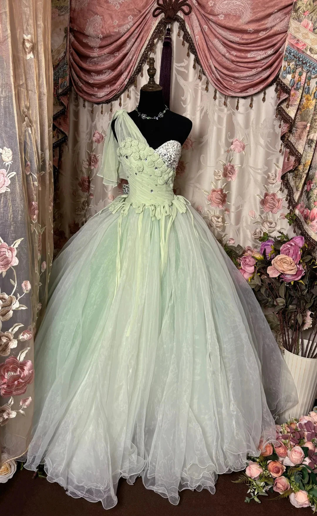 A Line Sweetheart Beaded Applique Green Long Prom Dress Evening Dress