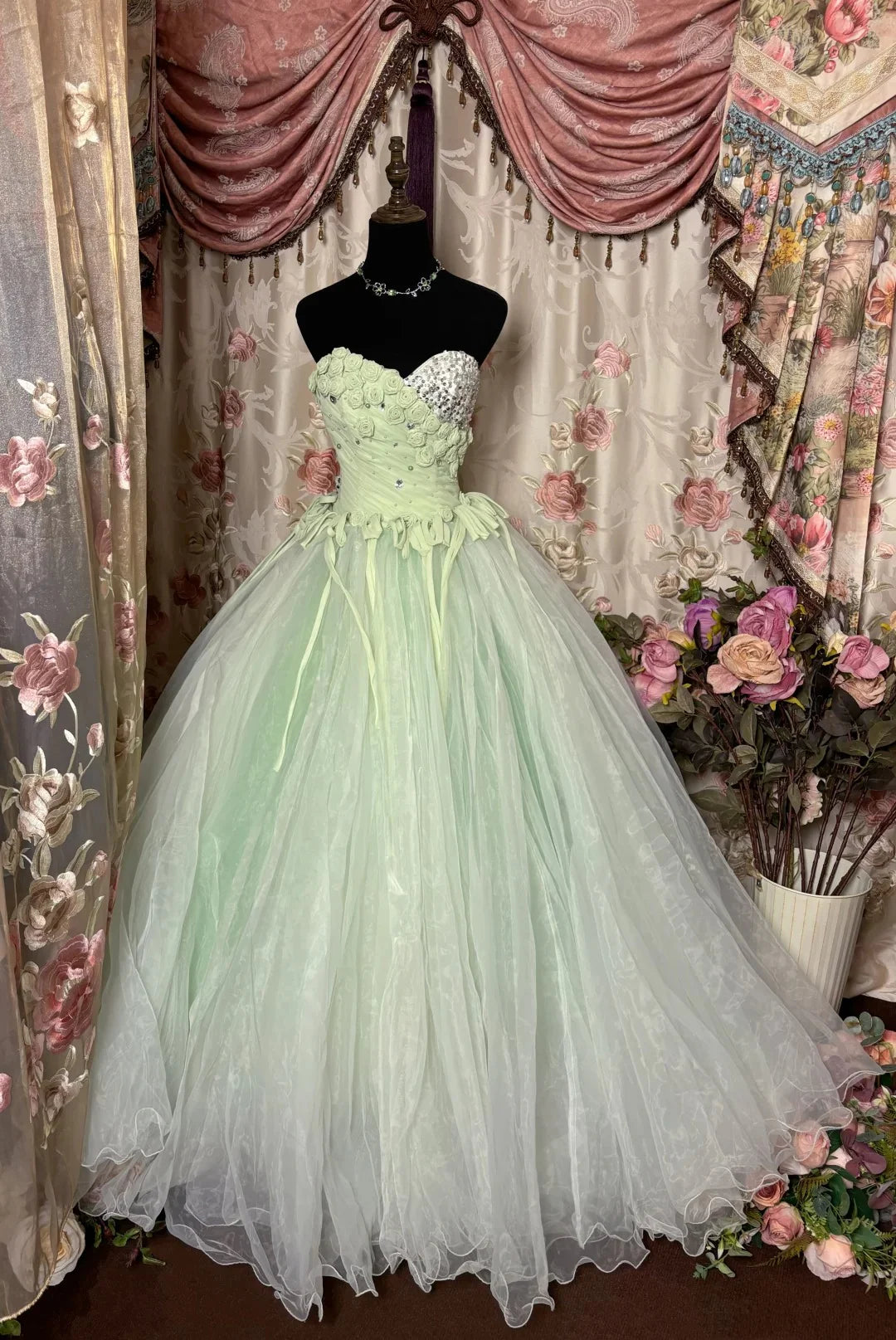 A Line Sweetheart Beaded Applique Green Long Prom Dress Evening Dress