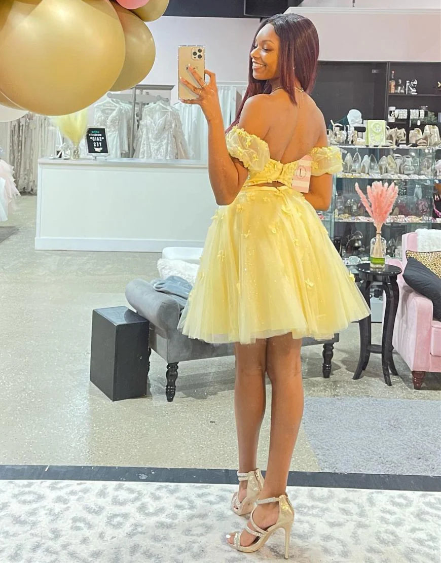 A Line Sweetheart Off The Shoulder Yellow Homecoming Dress With Appliques