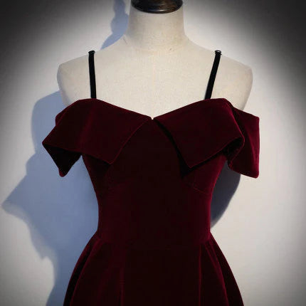 A line Spaghetti Straps Velvet Burgundy Midi Bridesmaid Dress For Ladies