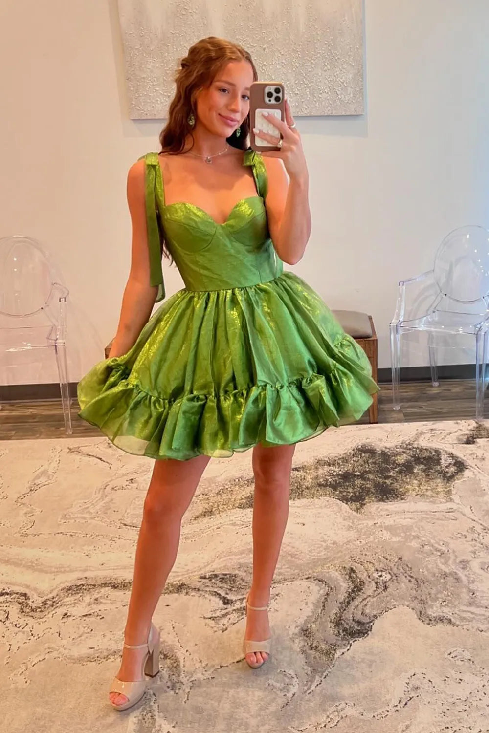 Beautiful A-Line Tie Straps Ruffle Organza Green Short Homecoming Dress