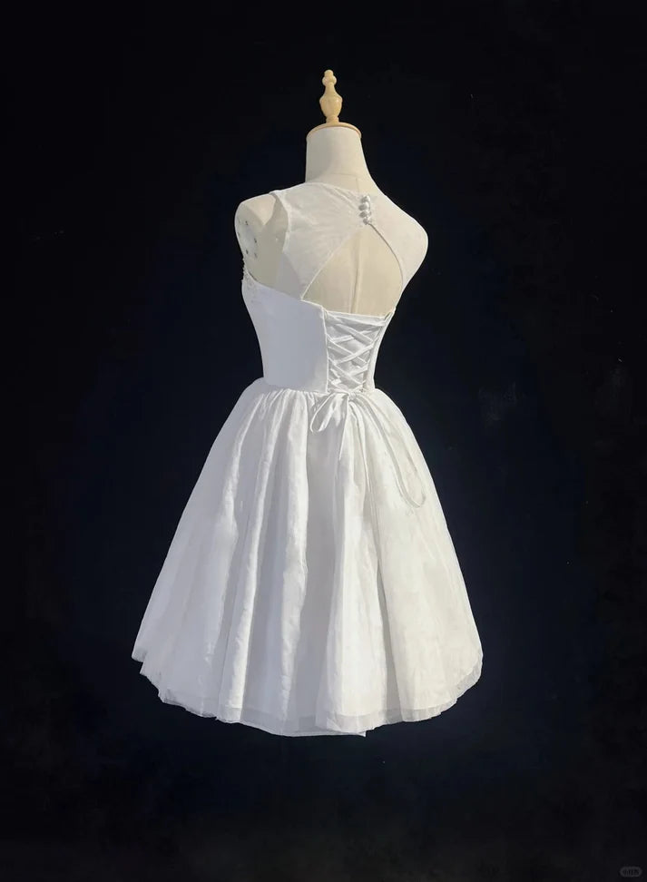 Beautiful A-line Round Neck Beaded Backless Tulle White Short Party Dress