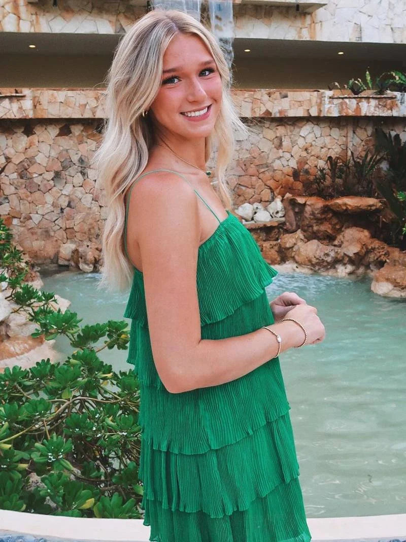 Casual A Line Spaghetti Straps Ruffles Tiered Green Short Homecoming Dress