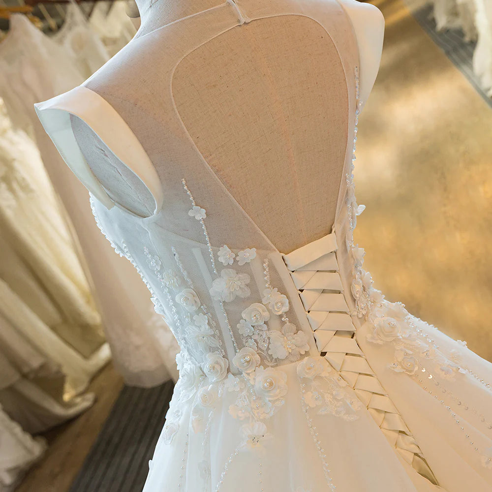 Charming A-line Scoop Neck Applique Tulle White Prom Dress Wedding Dress