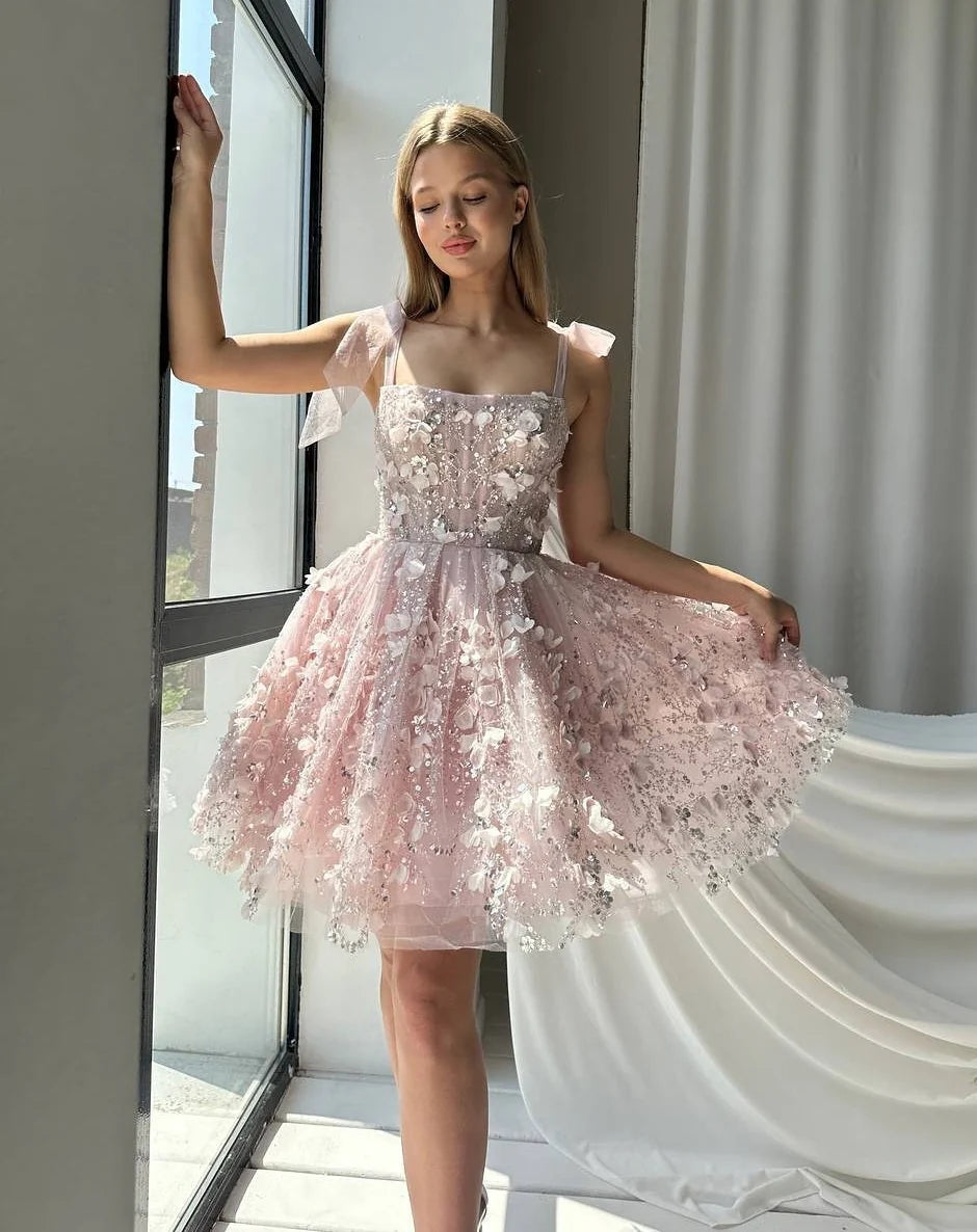 Charming A Line Spaghetti Straps Appliques Sequins Pink Short Homecoming Dress
