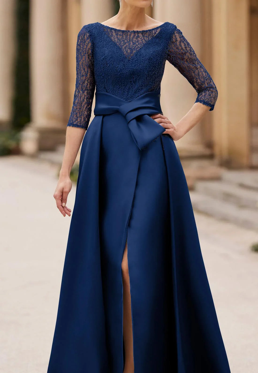 Charming Sheath Scoop Neck Long Sleeves Backless Floor-Length Mother of the Bride Dress