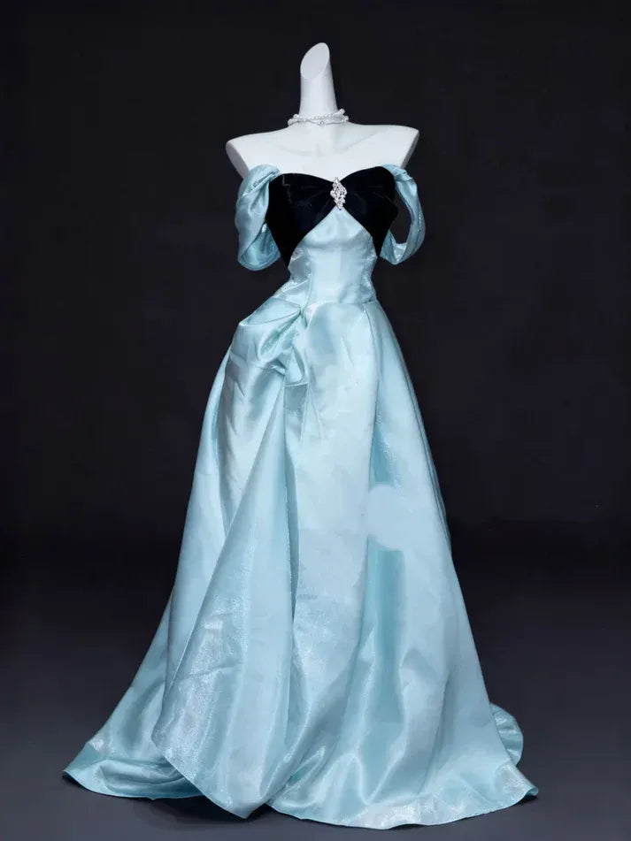 Chic A-Line Sweetheart Neck Sleeveless Two-Tone Ice Blue Maxi Prom Dress for Women Ready to Ship