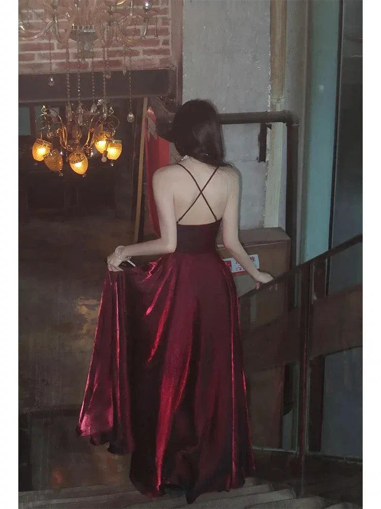 Chic A-line Sweetheart-Strap Sleeveless Cross-Back Burgundy Maxi Prom Dress for Women Custom
