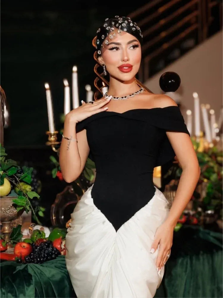 Chic Mermaid Off-Shoulder Corset Ruched Two-Tone White Long Evening Dress