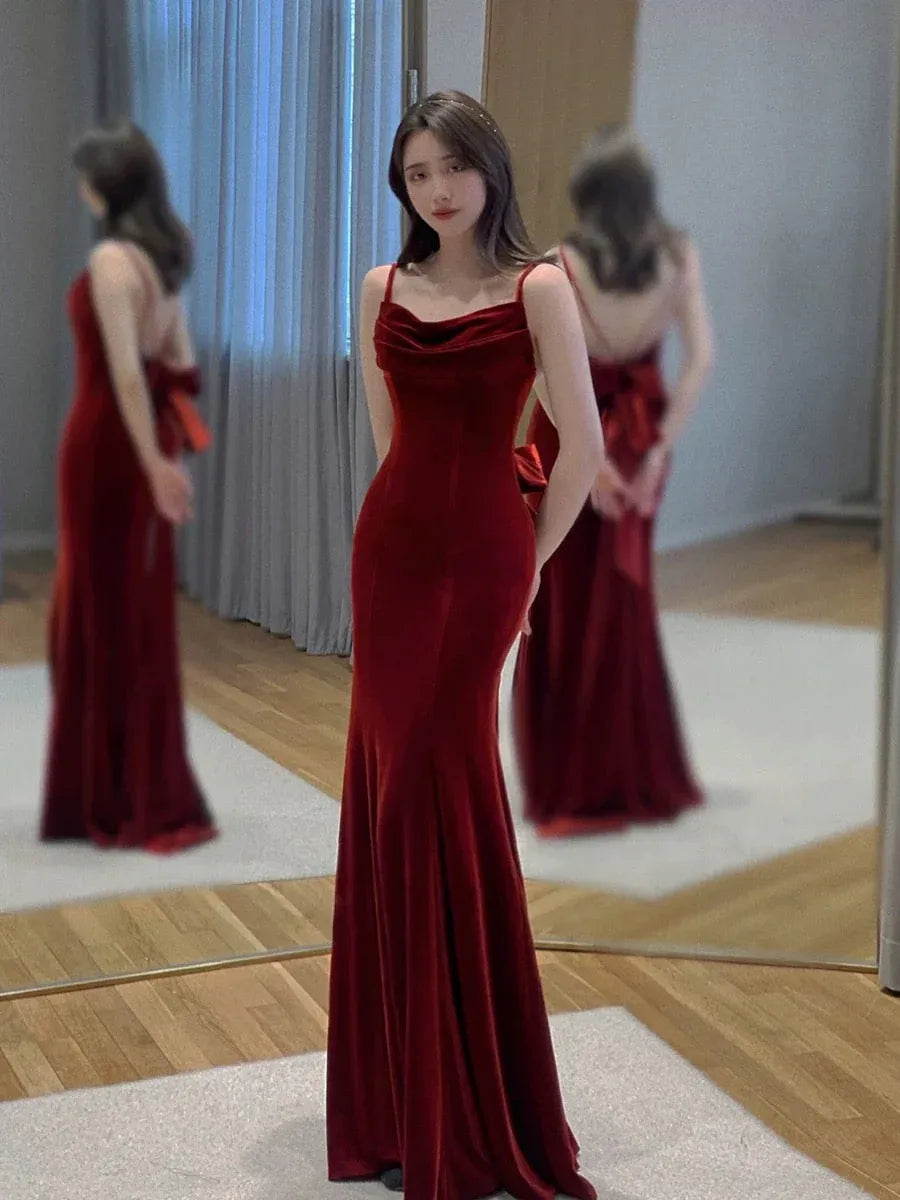 Chic Mermaid Square-Neck Sleeveless Bow-Detail Velvet Burgundy Floor-Length Prom Dress for Women