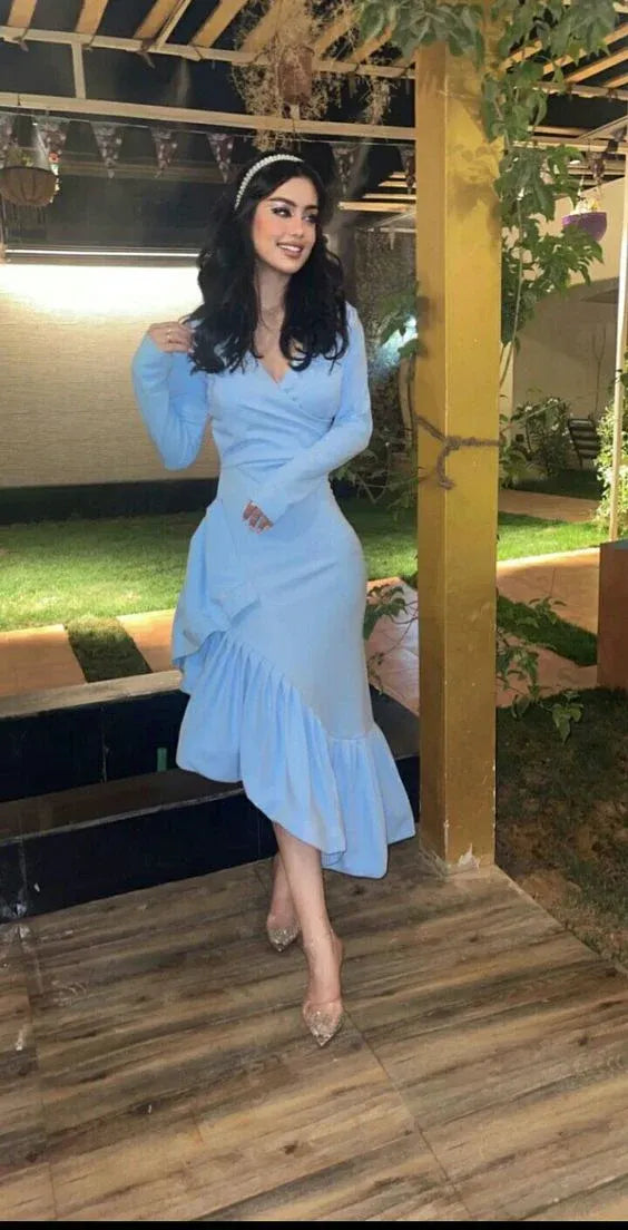 Chic Mermaid V-neck Long-sleeved Ruffled Sky Blue Midi Prom Dress for Women Hot Sale