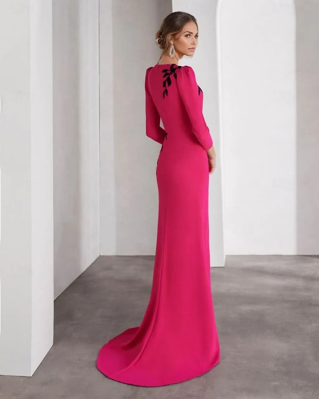 Chic Sheath Crew Neck 3/4 Sleeve Embroidered Appliqued Fuchsia Train Prom Dress