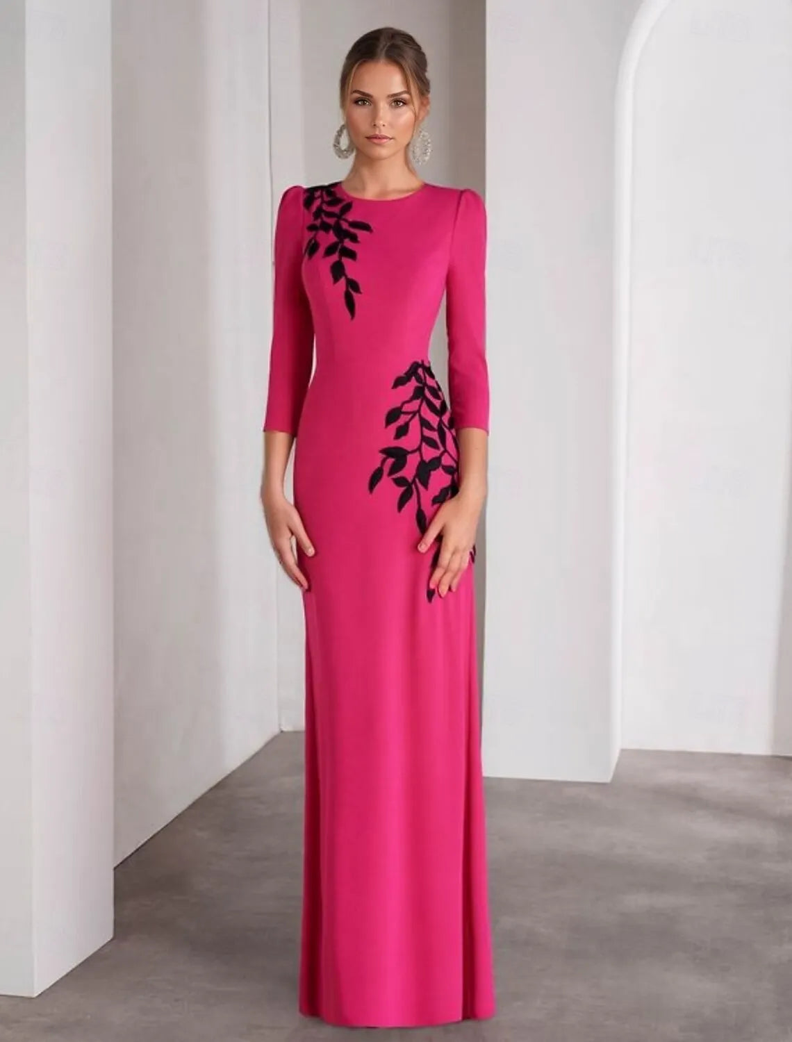 Chic Sheath Crew Neck 3/4 Sleeve Embroidered Appliqued Fuchsia Train Prom Dress