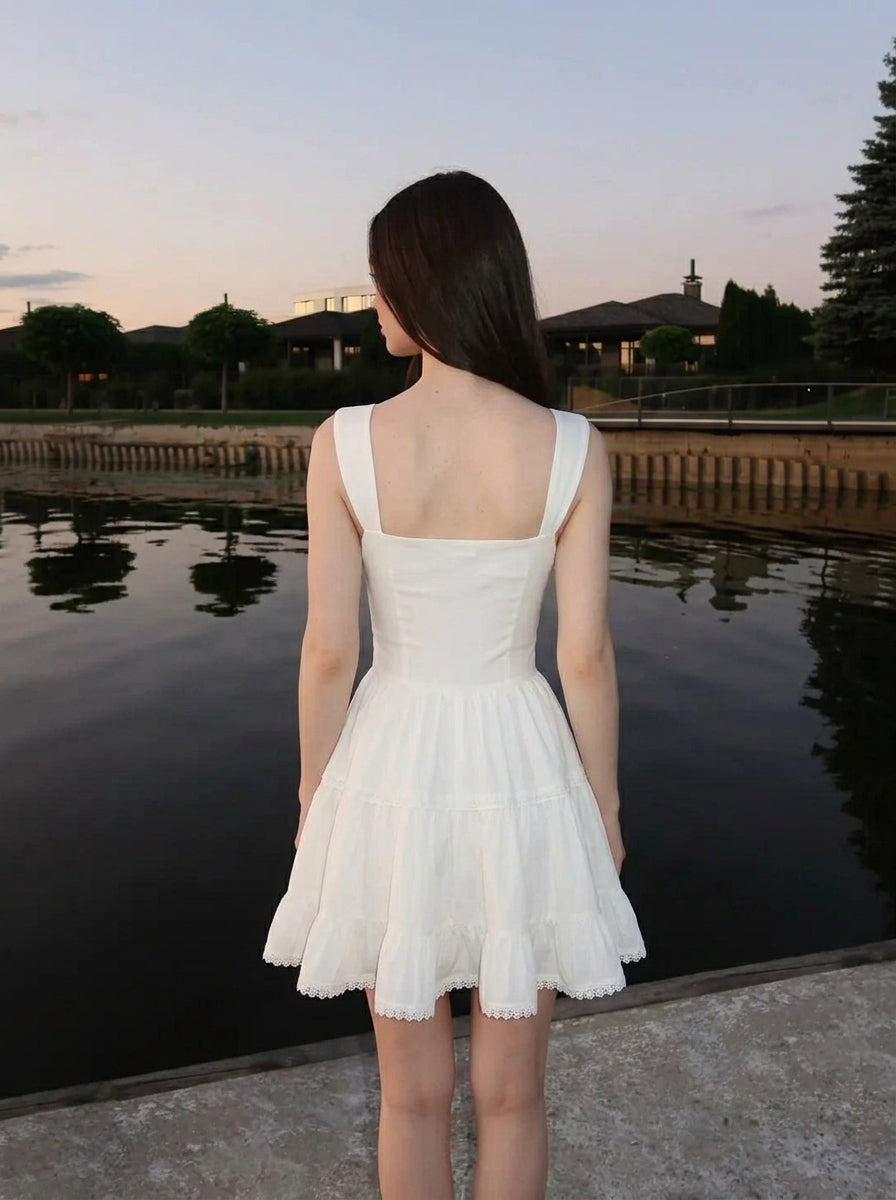 Chic A-Line Sweetheart Tiered Ruffle Lace Trim White Short Homecoming Dresses