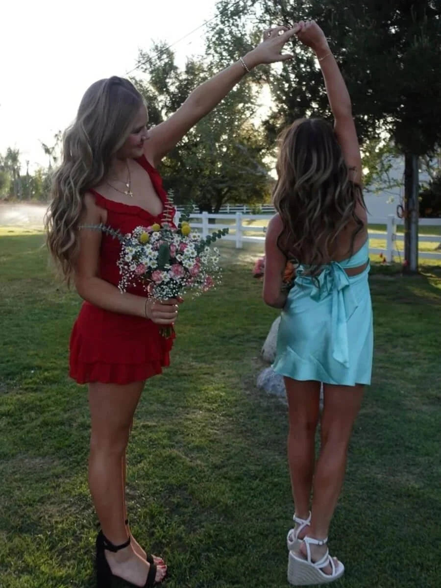 Chic A-Line Sweetheart Twist Front Open Back Aqua Short Homecoming Dresses