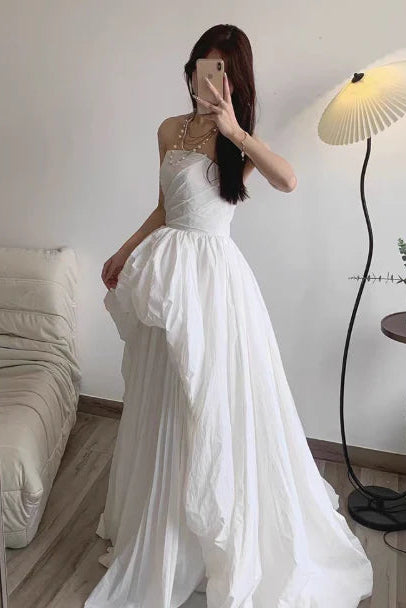 Classic Elegant A-line Strapless White Ball Gown Evening Dress With Bubble Hem
