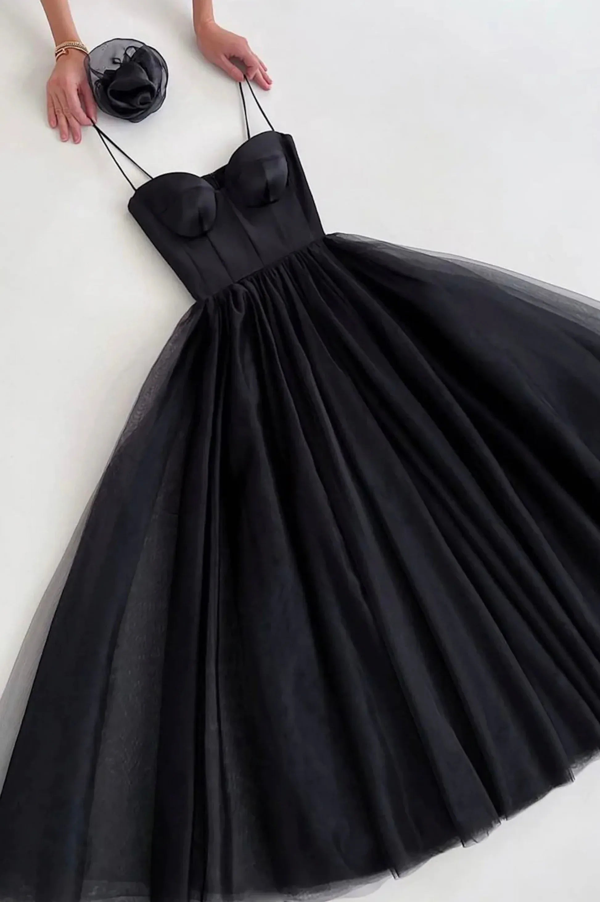 Cute A-Line Spaghetti Straps Sleeveless Lace Up Tea-Length Prom Dress
