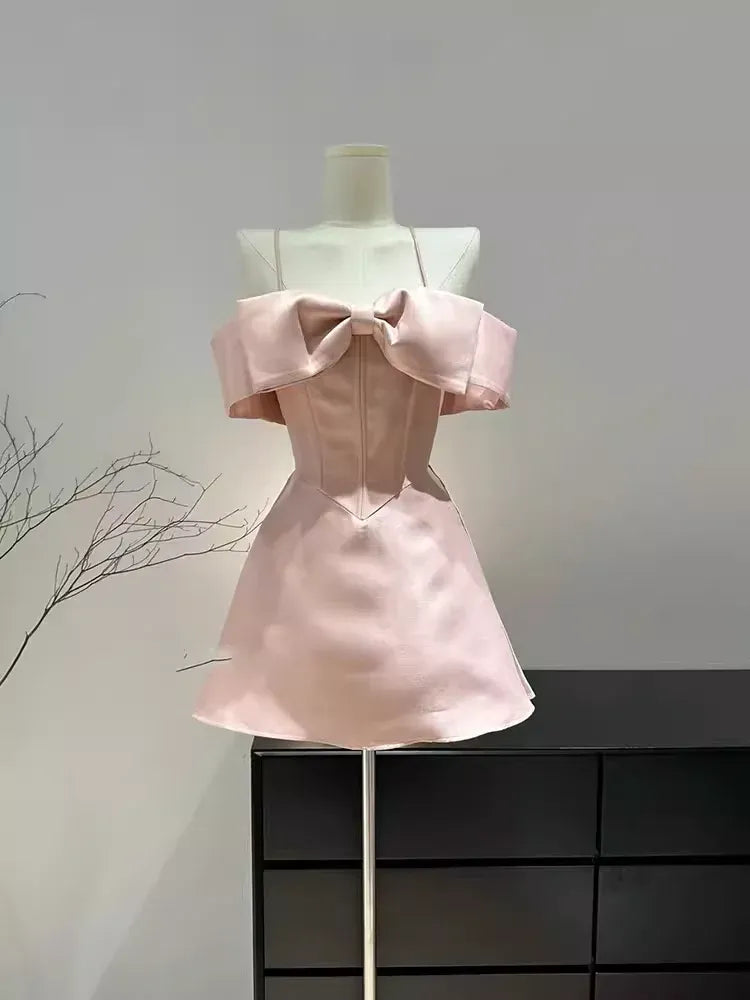 Cute A-line Sweetheart Sleeveless Bow Pink Mini Homecoming Dress For Women Ready To Ship
