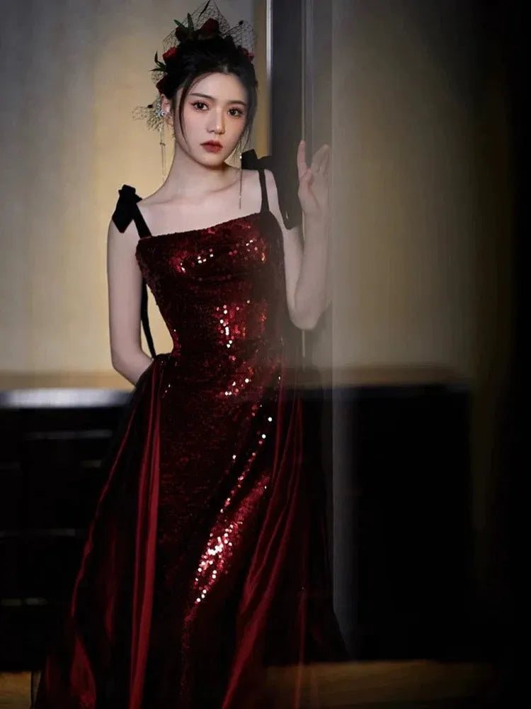 Dazzling Mermaid Square-Neck Sleeveless Sequin-Accented Burgundy Maxi Prom Dress for Women Custom
