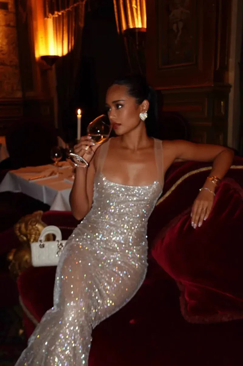 Dazzling Sequin Long Evening Dress Champagne Sweetheart Sleeveless Party Gown for Women