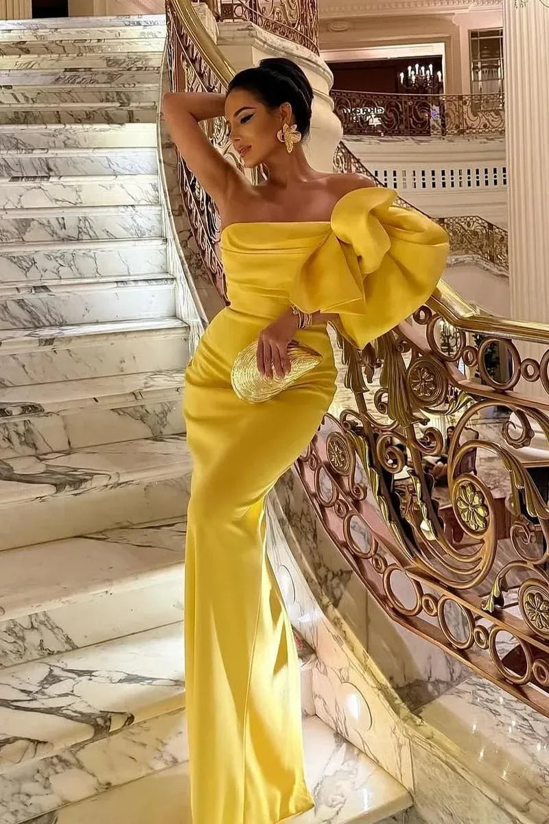 Discount Mermaid One-Shoulder Sleeveless Pleated Yellow Floor-Length Prom Dress