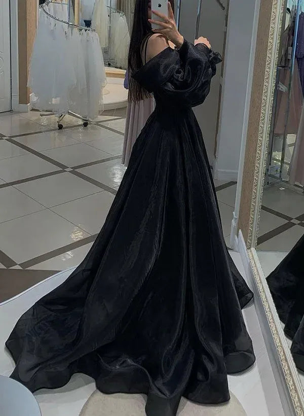 Dramatic A-Line Sweetheart Puff Sleeve Corset Organza Black Floor-Length Prom Dress