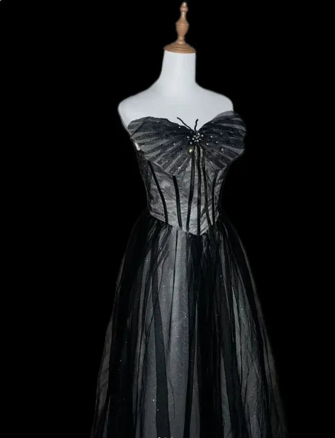 Dramatic Ballgown Sweetheart-Strap Sleeveless Embellished Black Maxi Prom Dress for Women Custom