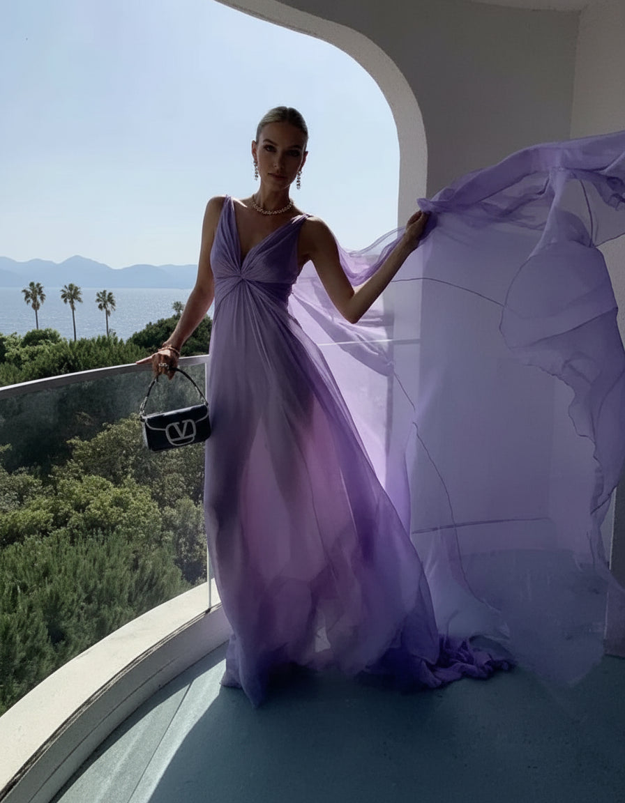 Dreamy Chiffon Long Evening Dress Lavender Halter-Neck Cape-Sleeve Party Gown for Women