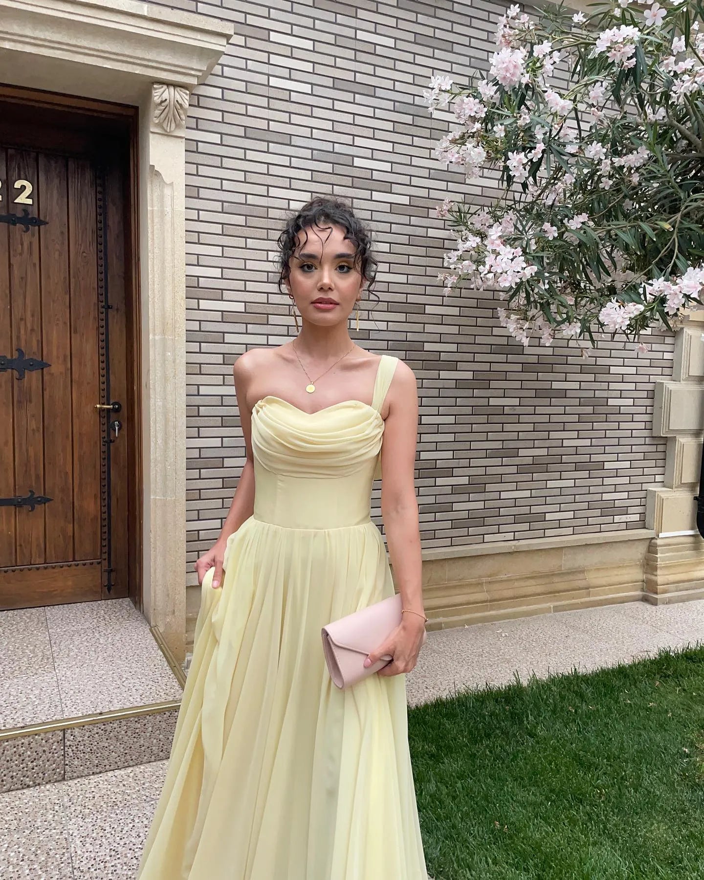 Elegant A-Line One Shoulder Bow Chiffon Yellow Long Prom Dress Hot Sale