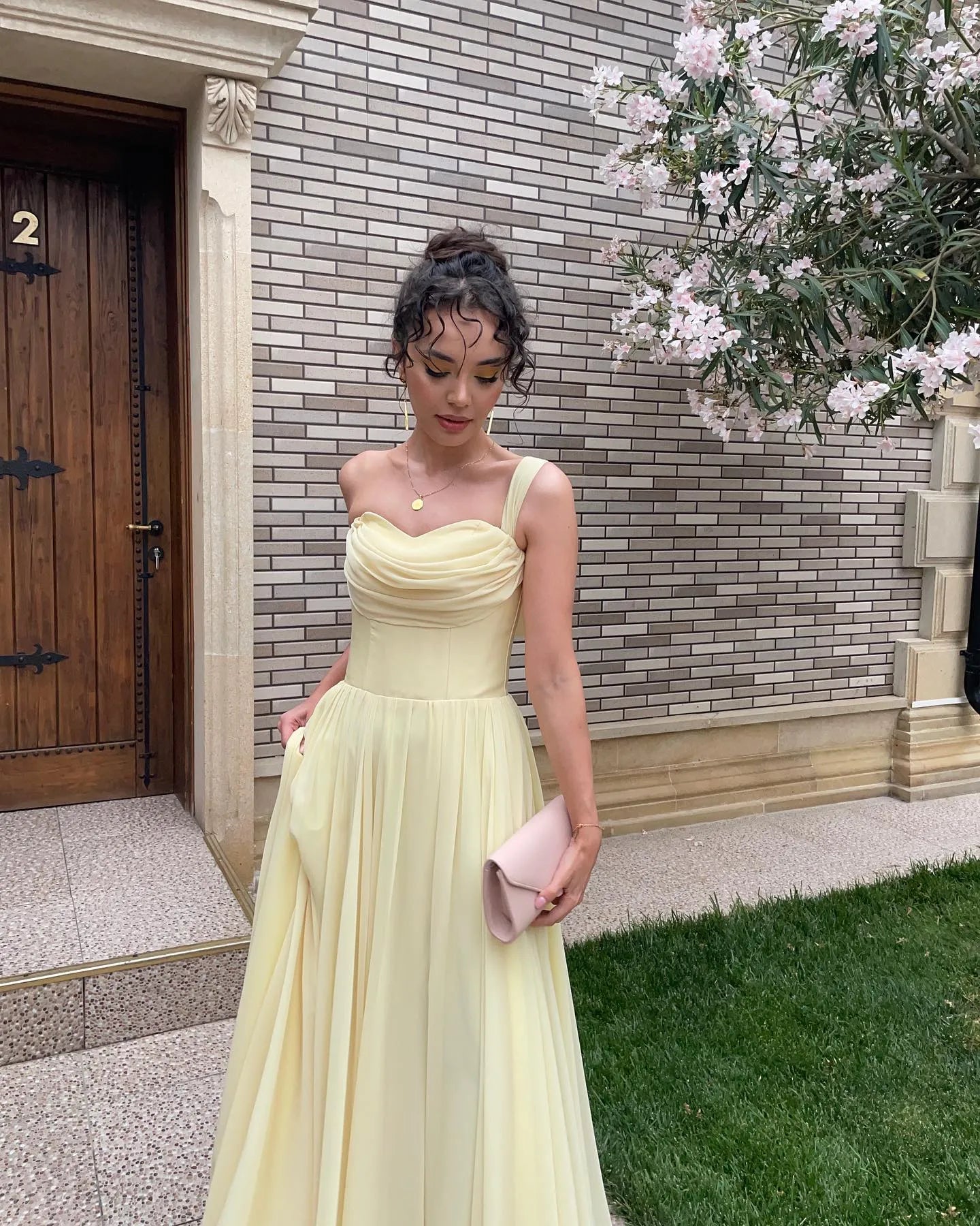 Elegant A-Line One Shoulder Bow Chiffon Yellow Long Prom Dress Hot Sale