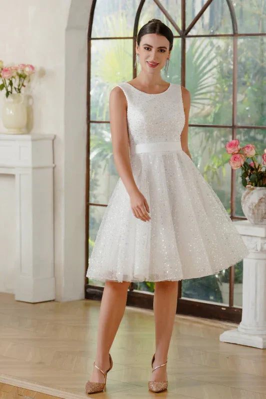 Elegant A-Line Scoop Neck Sequins White Knee-Length Homecoming Dress With Lace-Up Back