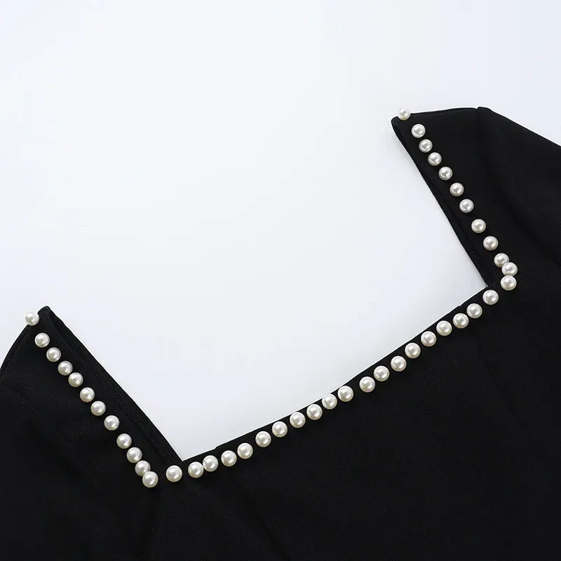 Elegant A-Line Square Neck Long-Sleeve Beaded Black Mini Homecoming Dress