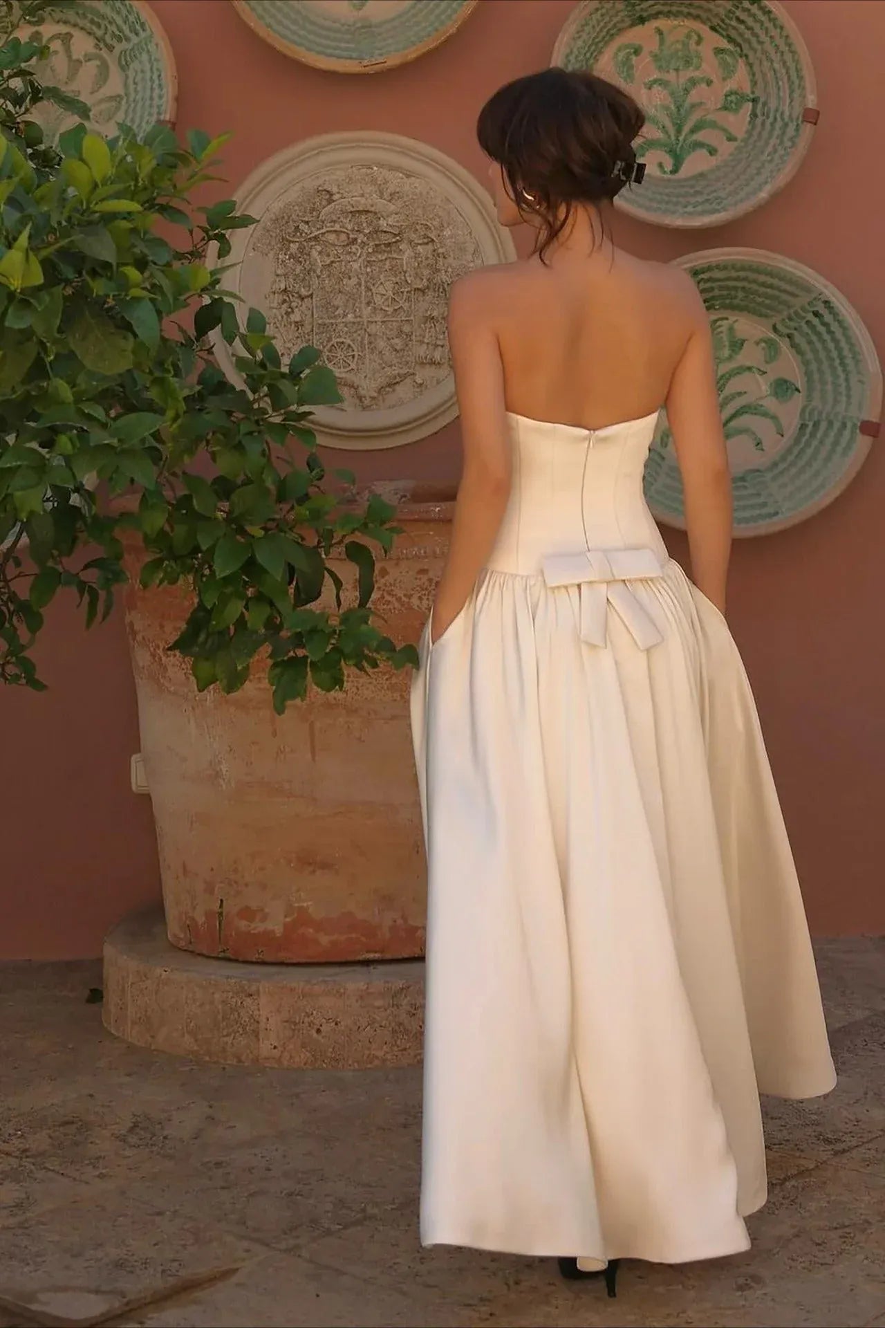 Elegant A-Line Strapless Corset Bow Satin Ivory Long Prom Dress With Pockets