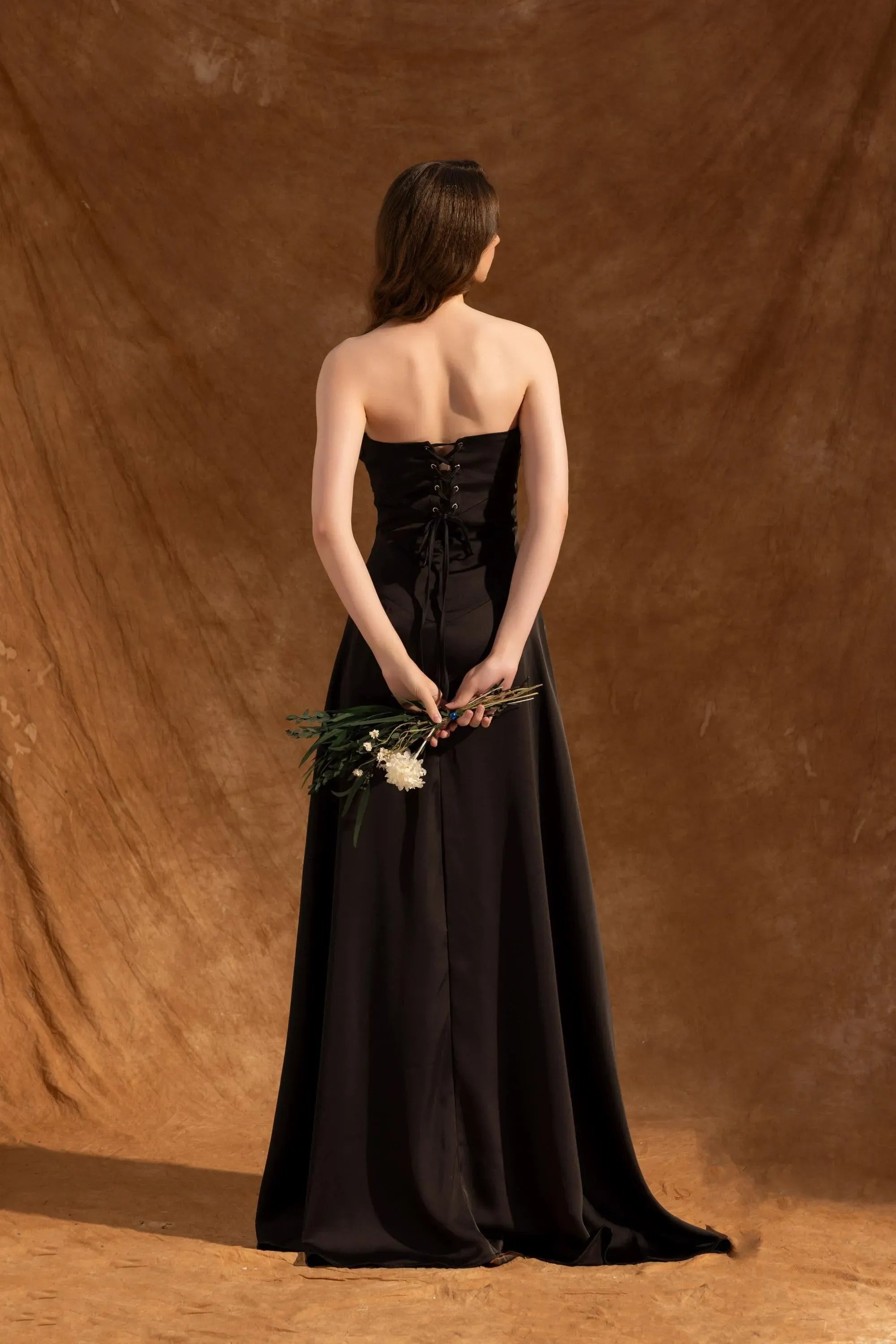 Elegant A-Line Strapless Ruched Draped Satin Black Prom Dress For Women