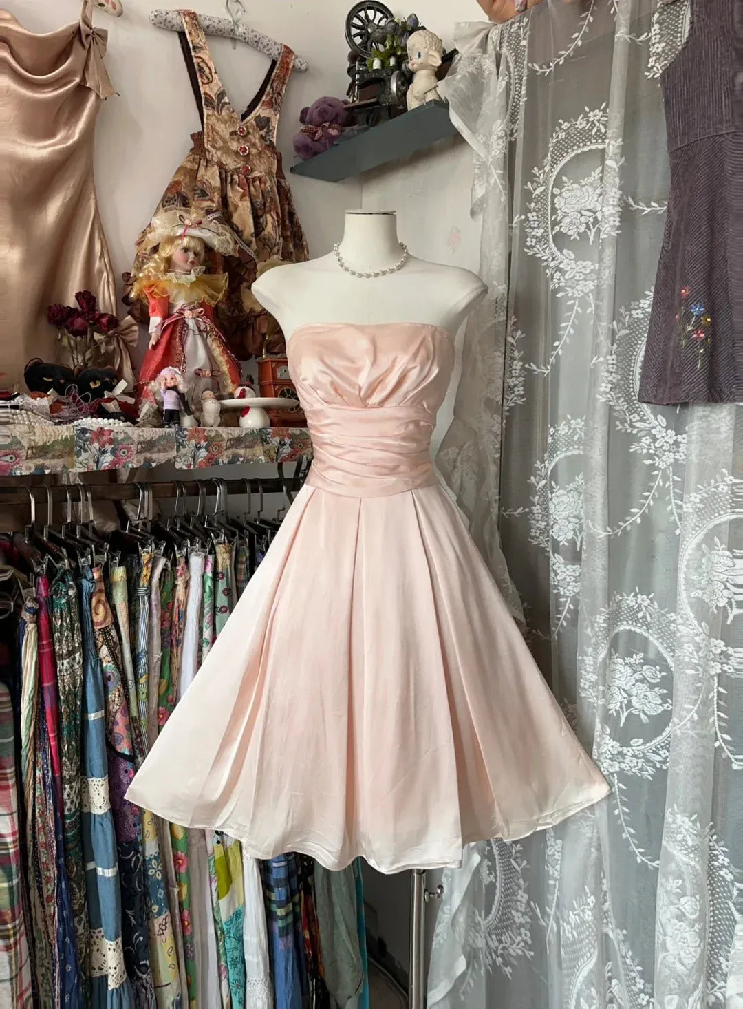 Elegant A-Line Strapless Ruched Satin Blush Mini Homecoming Dress