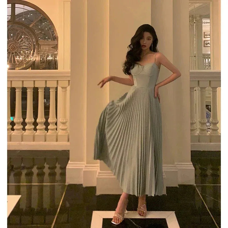 Elegant A-Line Sweetheart Sleeveless Pleated Sage Green Midi Prom Dress for Women Ready to Ship