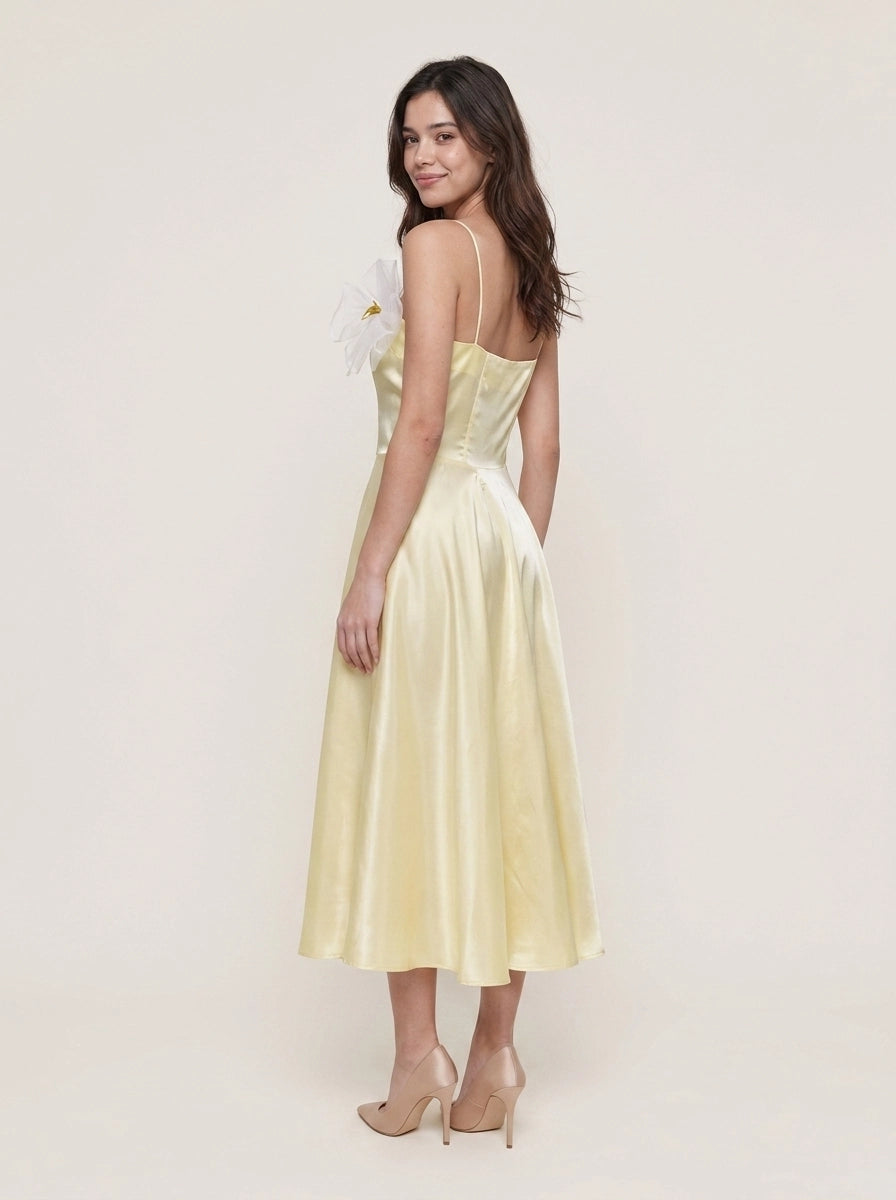 Elegant A-Line Sweetheart Spaghetti Straps Bow Satin Pale Yellow Midi Prom Dress