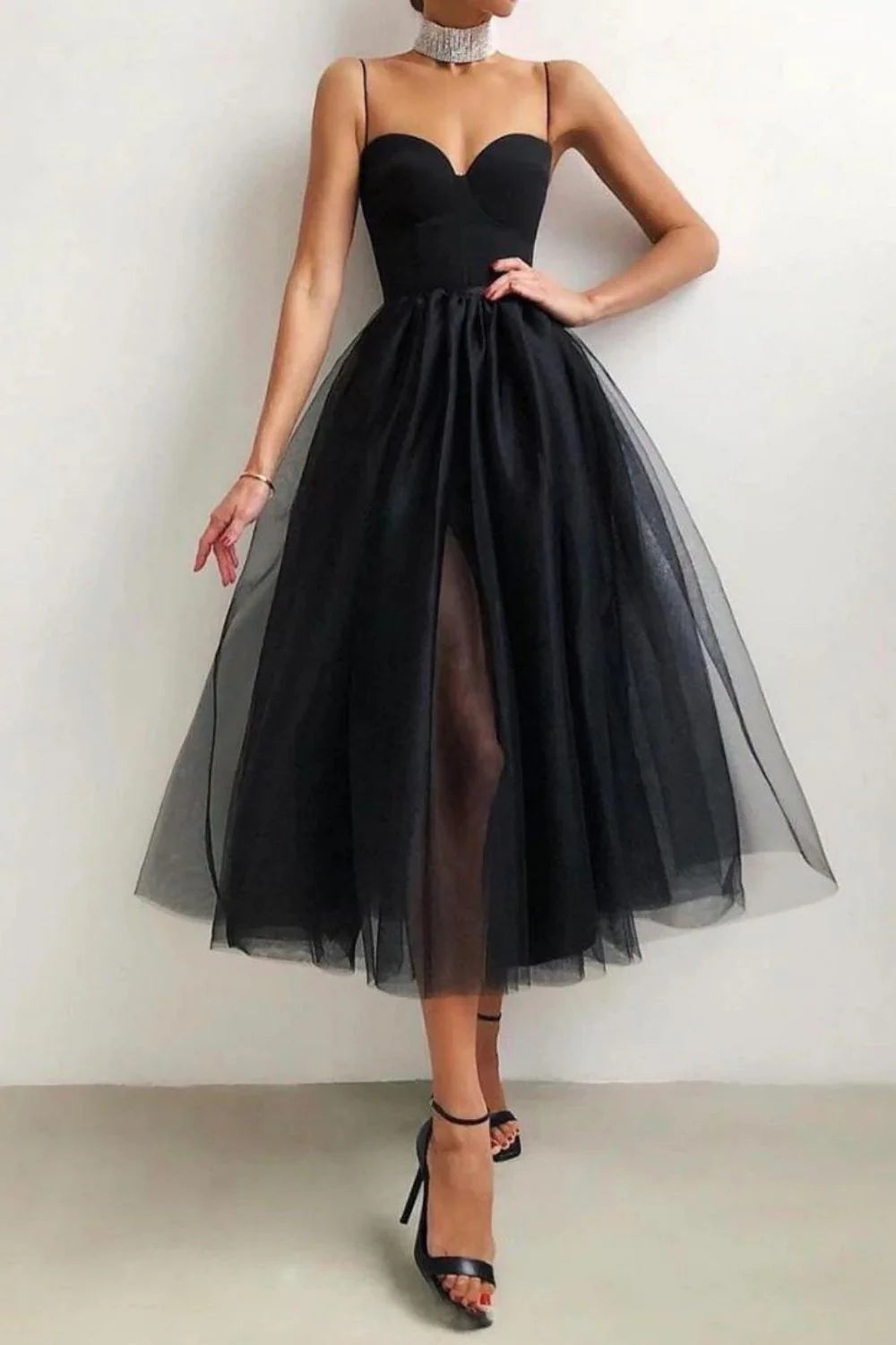 Elegant A-line Spaghetti Straps Black Tea-Length Homecoming Dress For Women